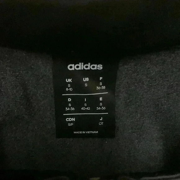 Adidas - Picture 2 of 2